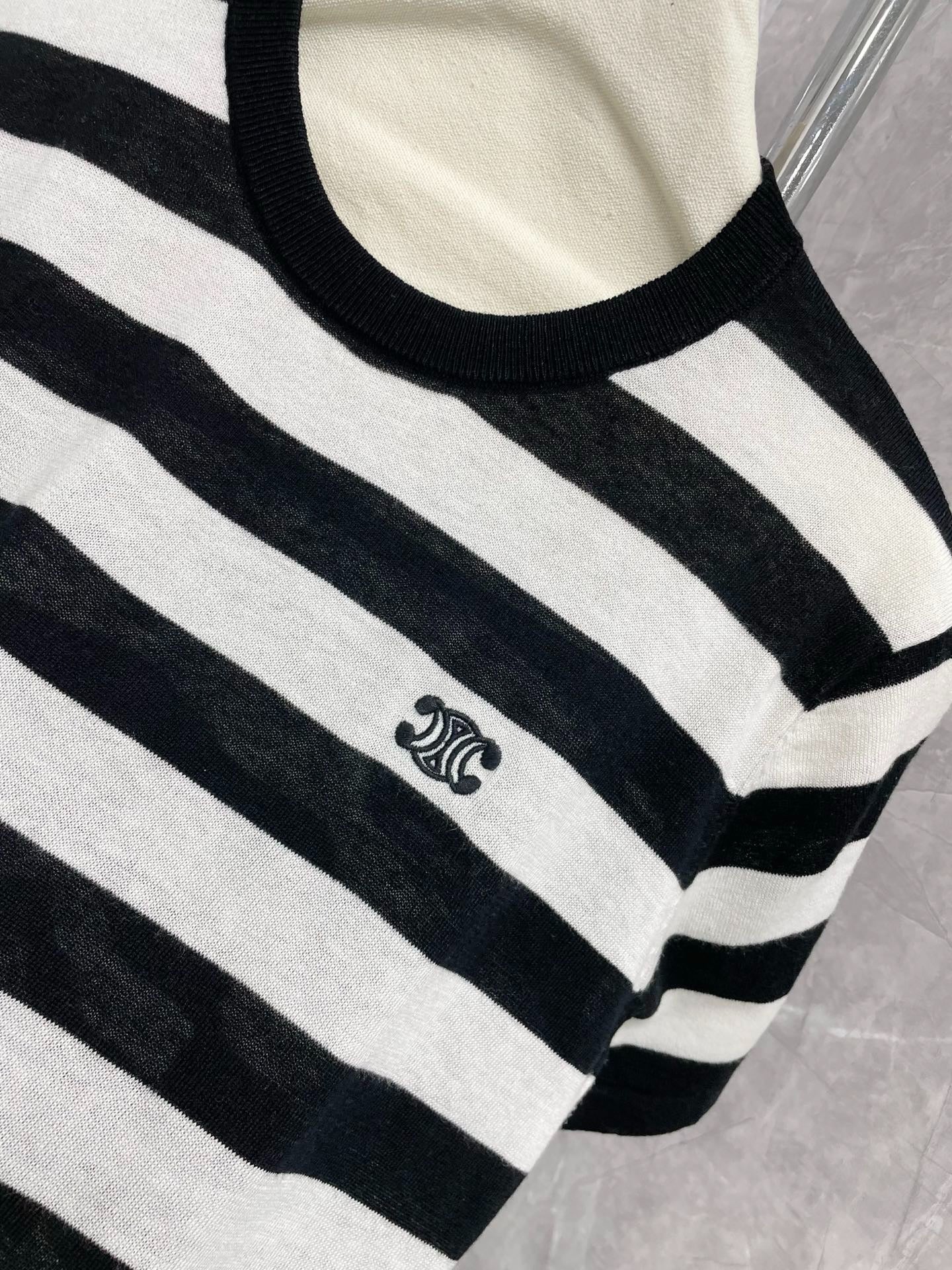 CE 25 New Classic Black and White Striped Arc de Triomphe Embroidered Short Sleeve
