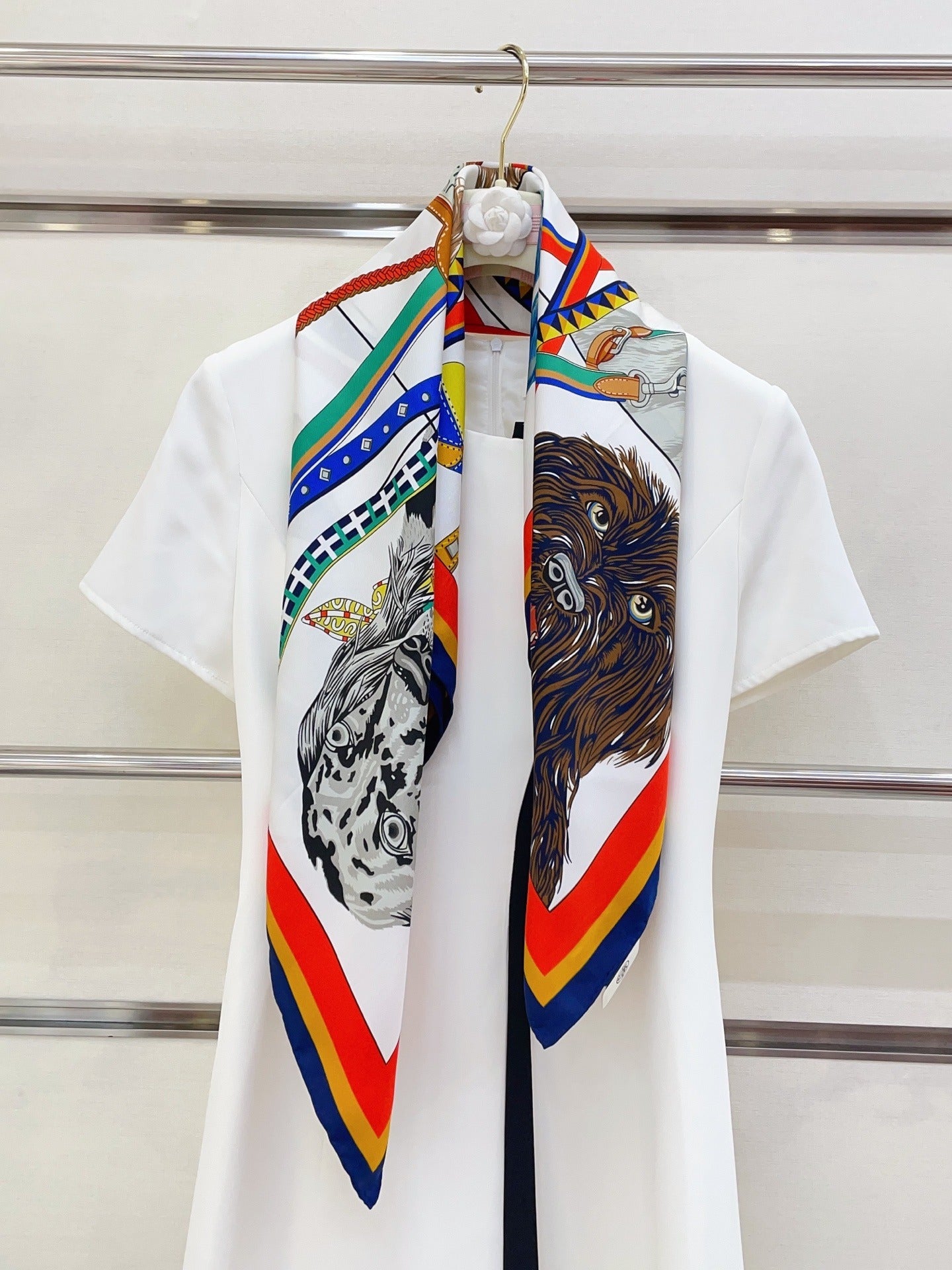 H 25 Twill Silk Scarf