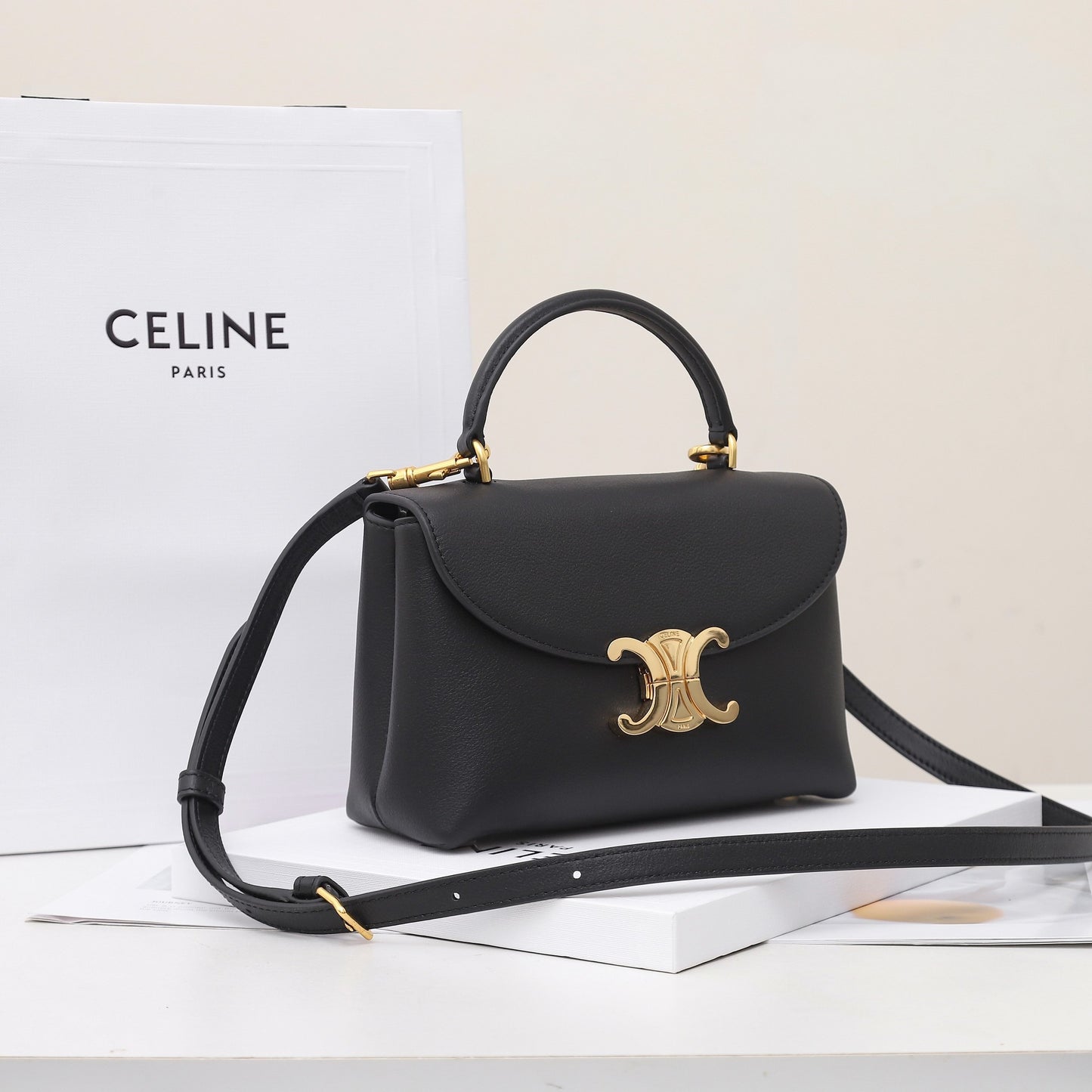 CE 25 Cowhide gold buckle  shoulder bag