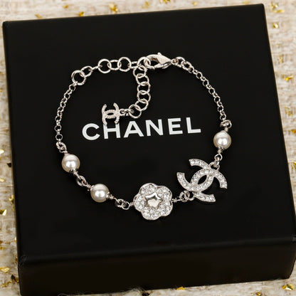 C 25Star Diamond Clover Bracelet
