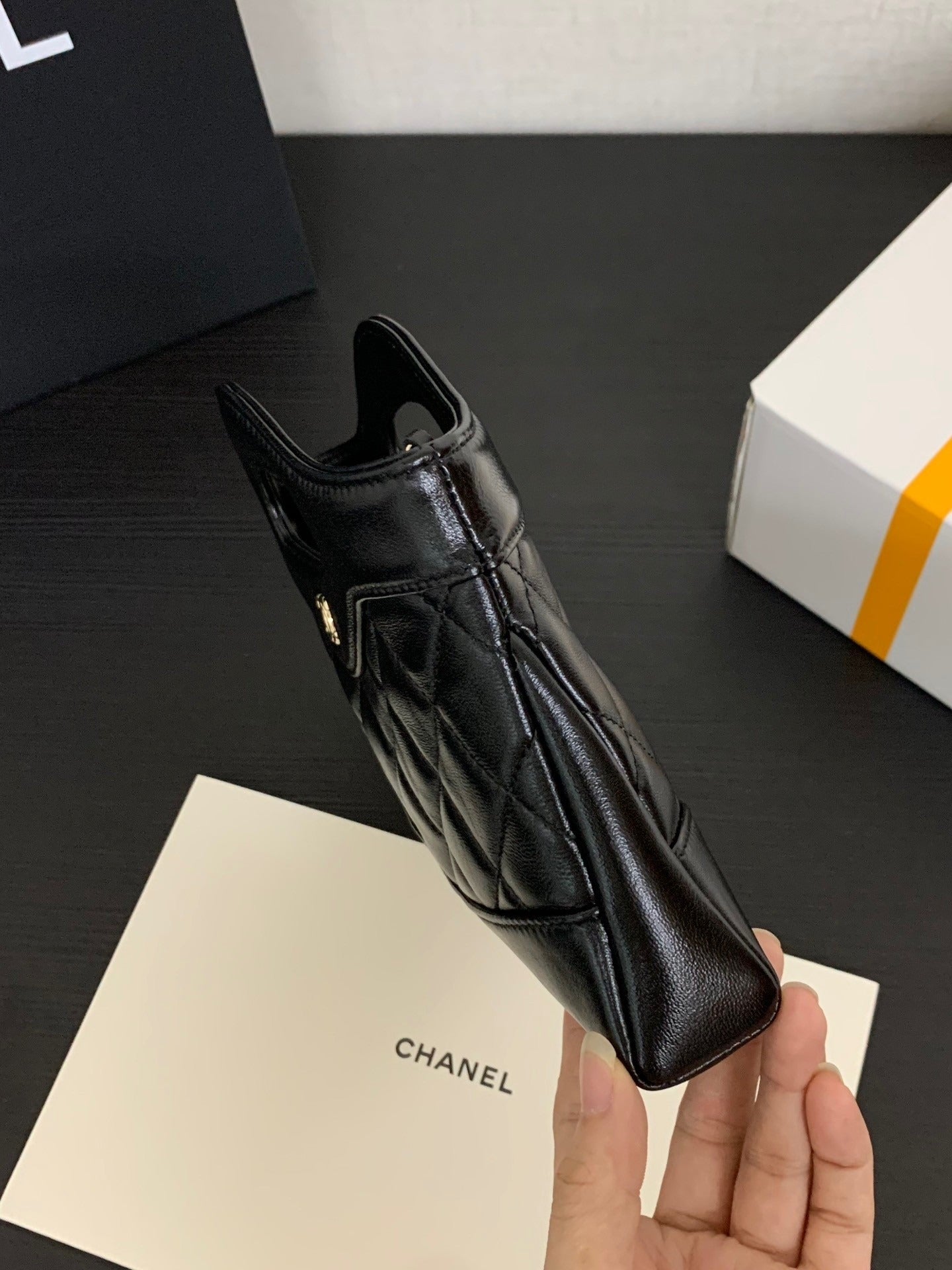 C 24 mini Leather Bag