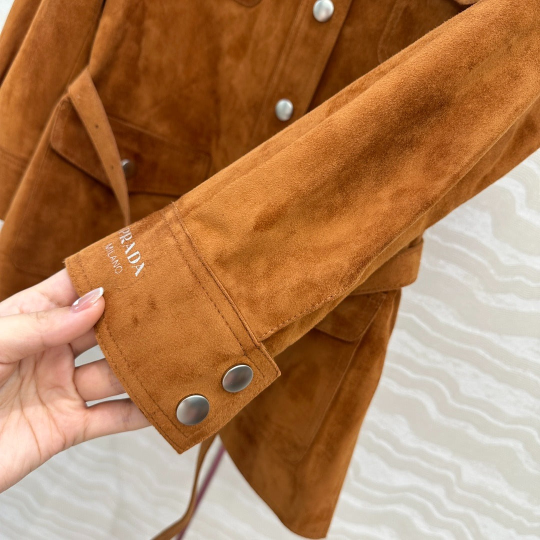 P 25 Goat leather lapel 9/3 sleeve jacket