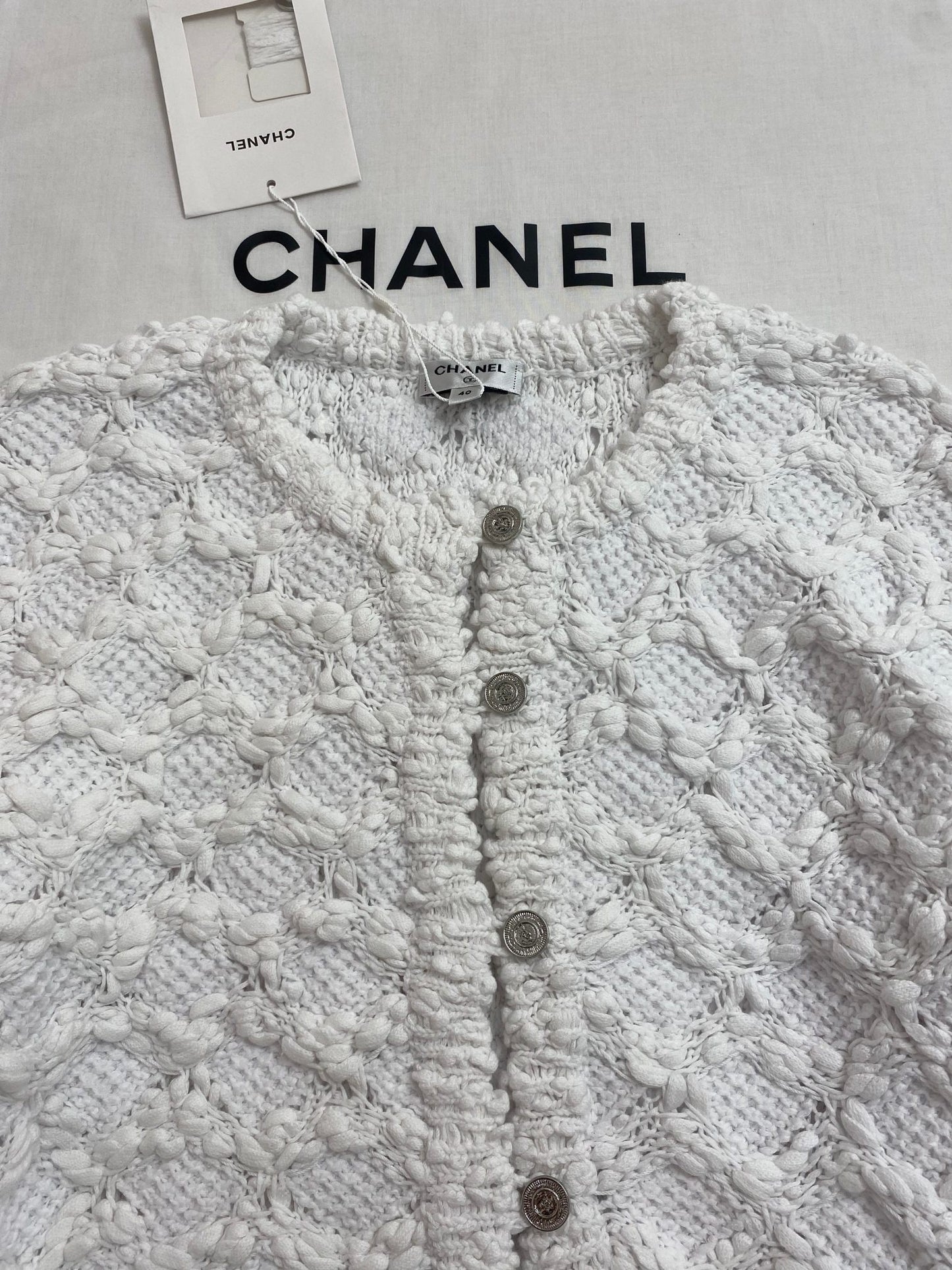 C 25 New Lattice Hollow Knit Cardigan