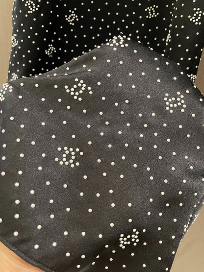 C 24 Heavy-duty pearl silk dress