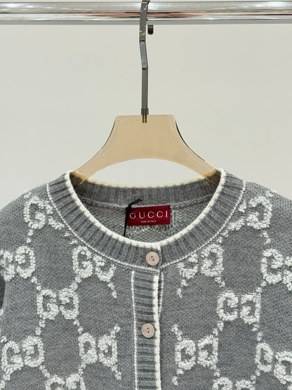 G 25 early spring new round neck letter logo jacquard full print casual knit cardigan