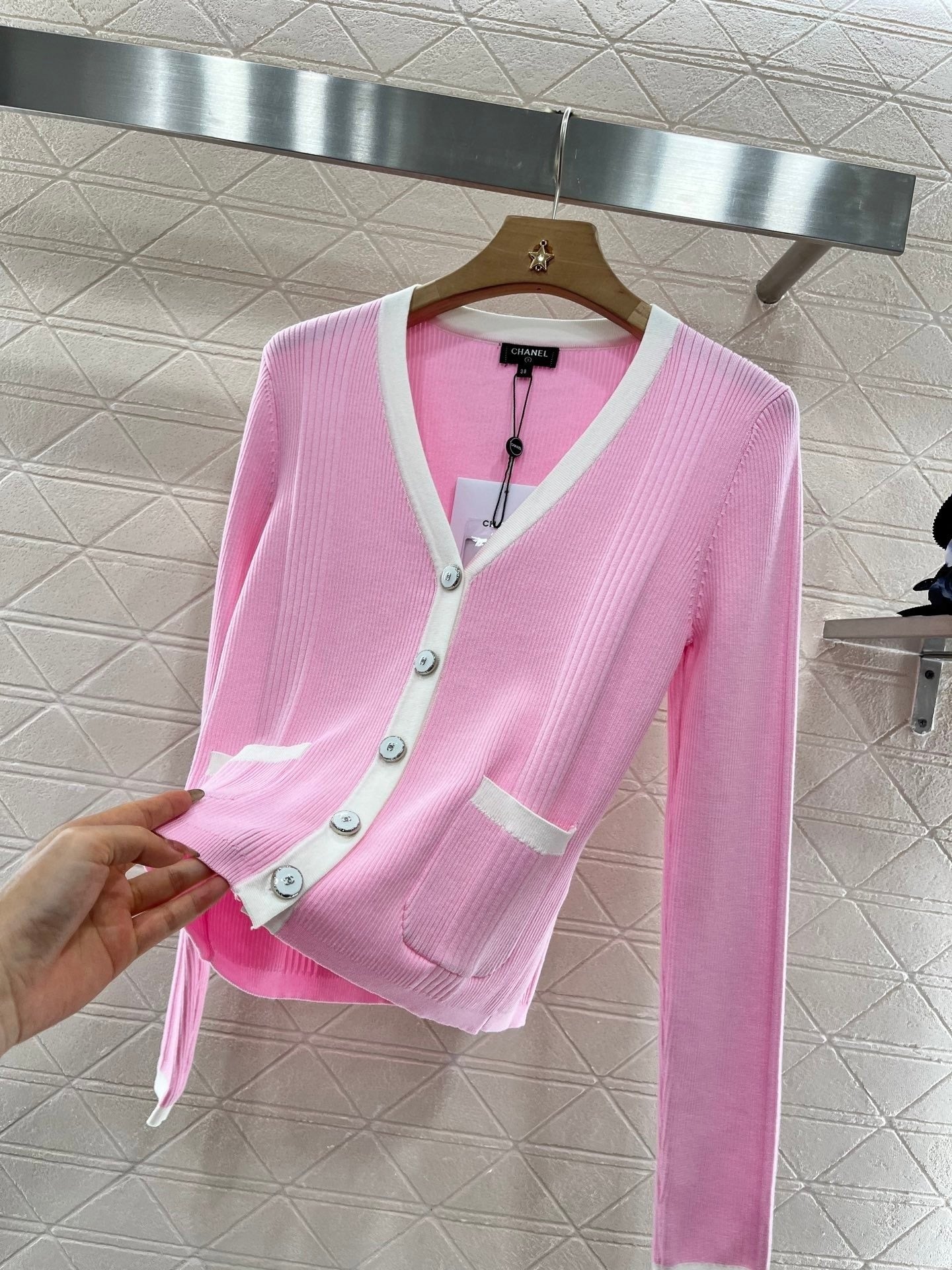 C 25 New  Striped knit cardigan