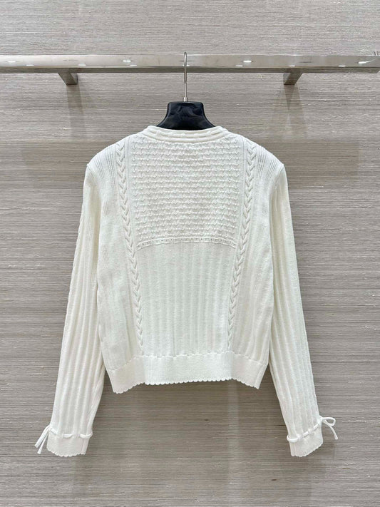 C 25 Pure White Simple Bow Cardigan