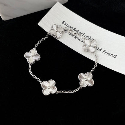 Laser Clover Multi-Refractive Side Five Fives Bracelet