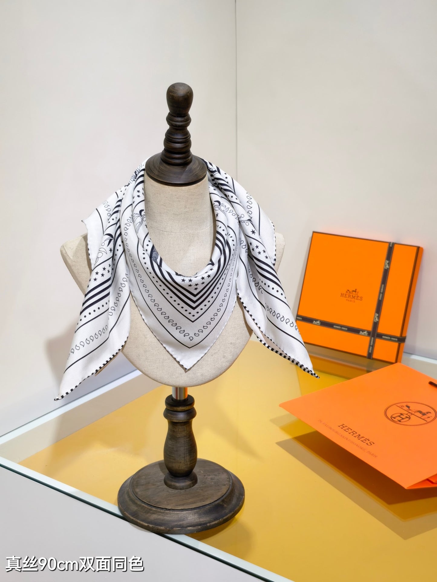 h 25 Twill Silk Scarf