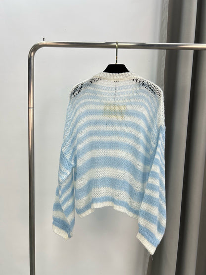 25 Seahorse hair long-sleeved sweater