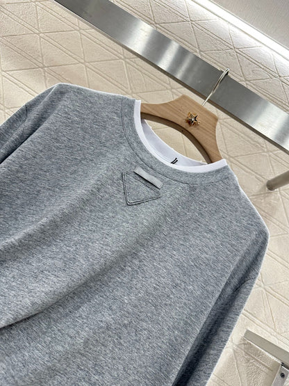 P 25 False Two Piece Round Neck Long Sleeve