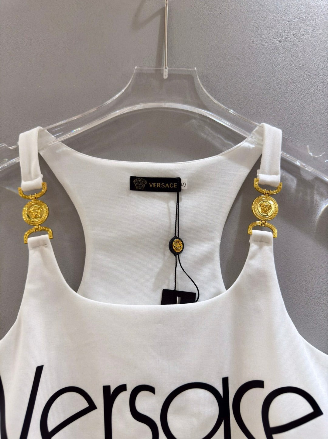 Ve 25 Metal Buckle Shoulder Logo Camisole Top