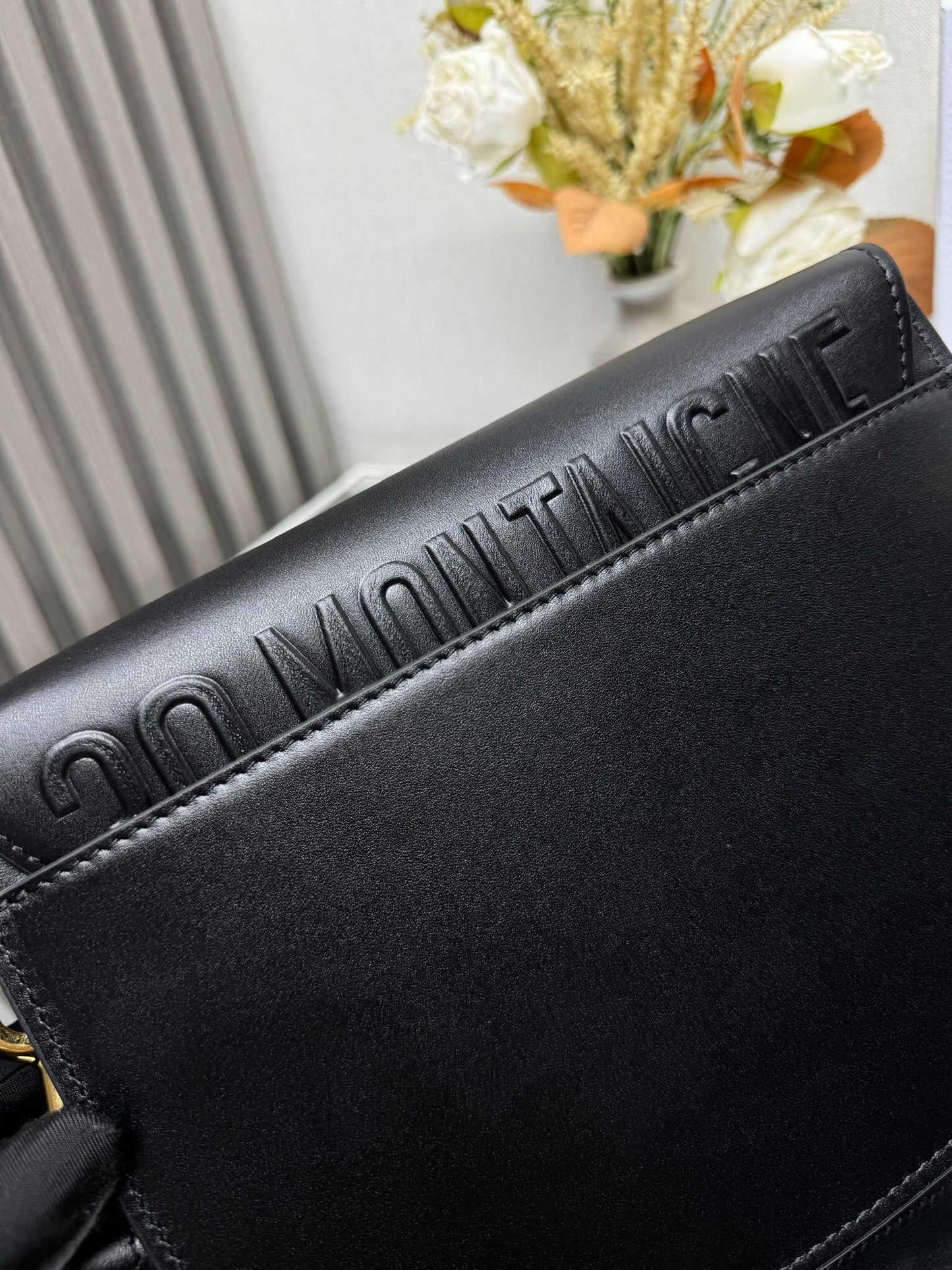 D 25 Boobby Medium Black Handbag Shoulder Bag