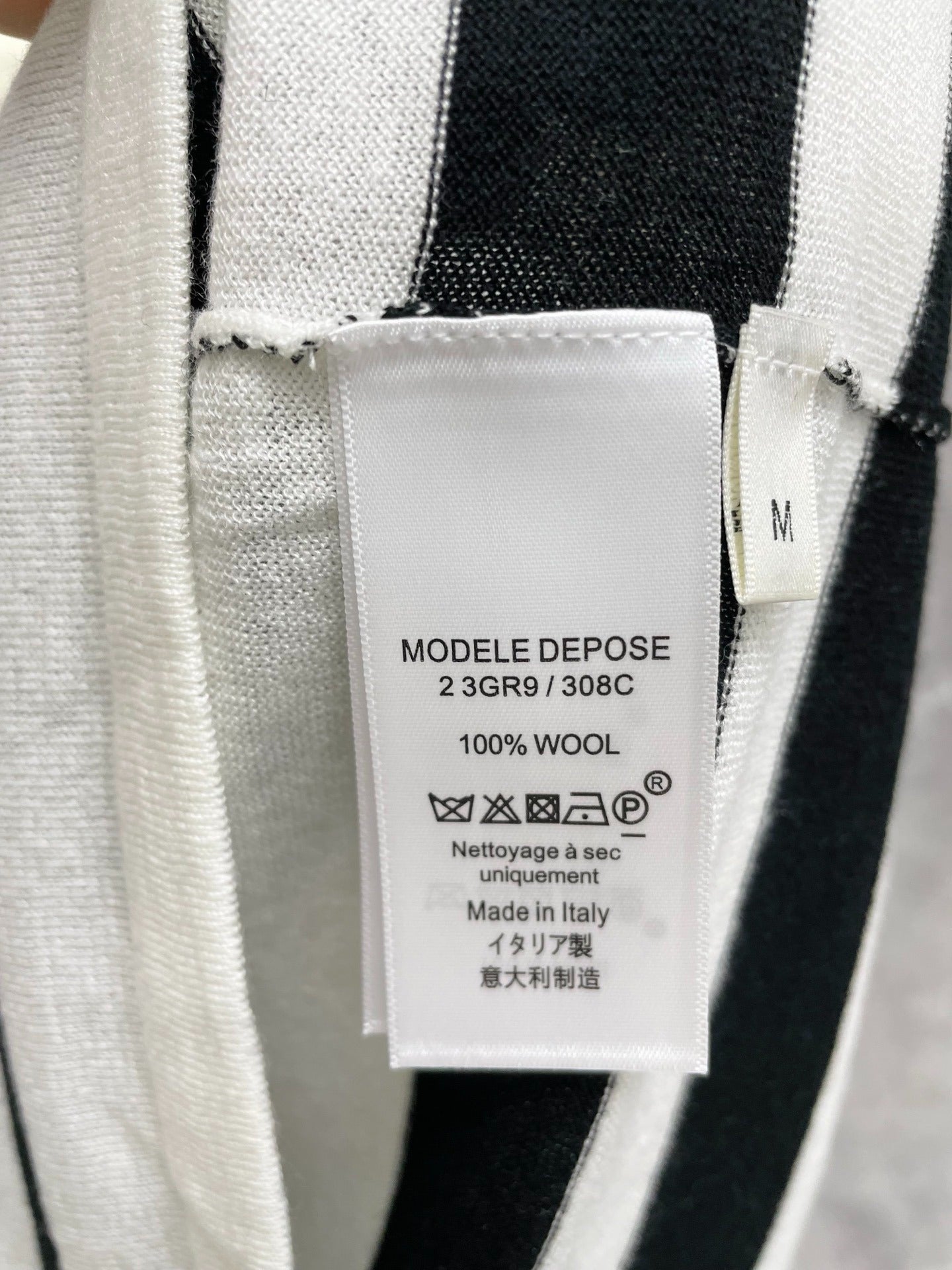 CE 25 New Classic Black and White Striped Arc de Triomphe Embroidered Short Sleeve