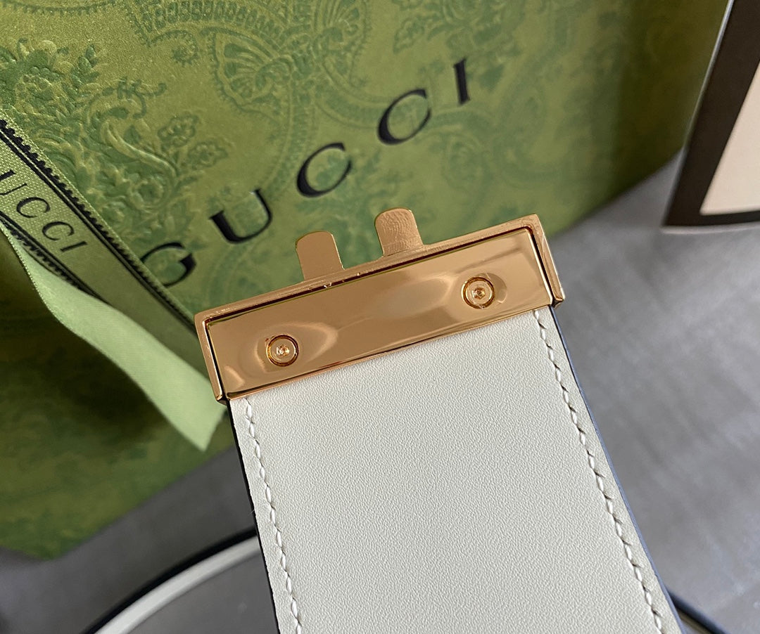 G Padlock small shoulder bag Beige/ebony GG Supreme canvas, with brown leather detail