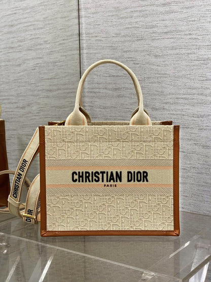 D  Book Tote Bag Beige Oblique Embroidered Raffia and Camel Calfskin