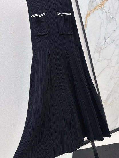 C 25SS Knitted dress(Black,white)