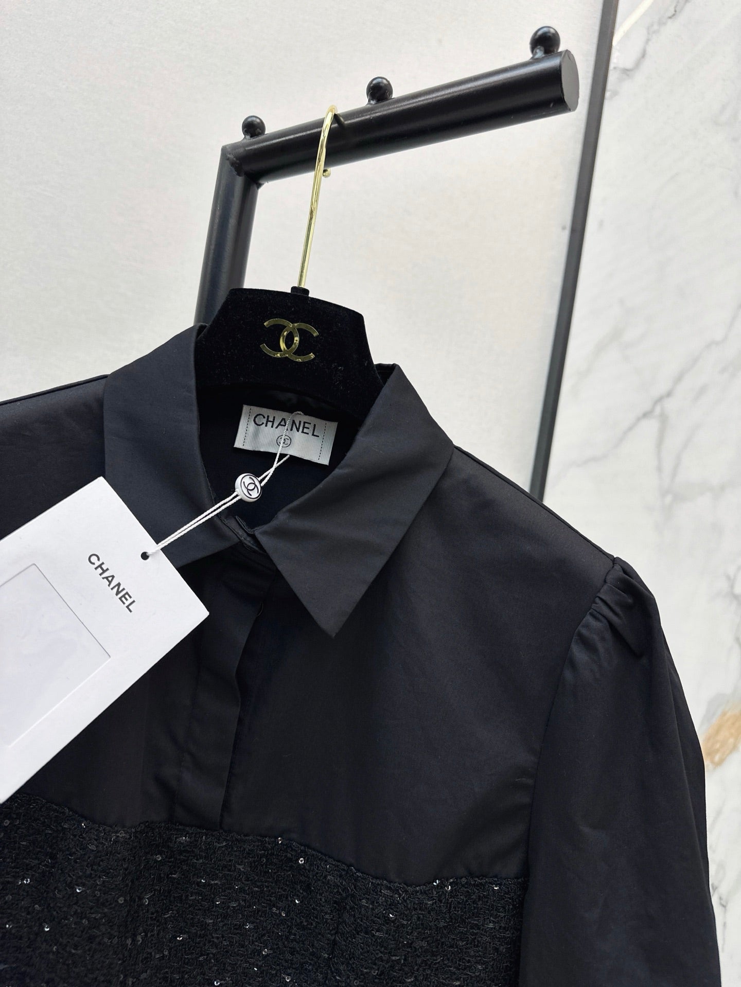 C 25ss Woven sequined shirt(WHITE,BLACK)