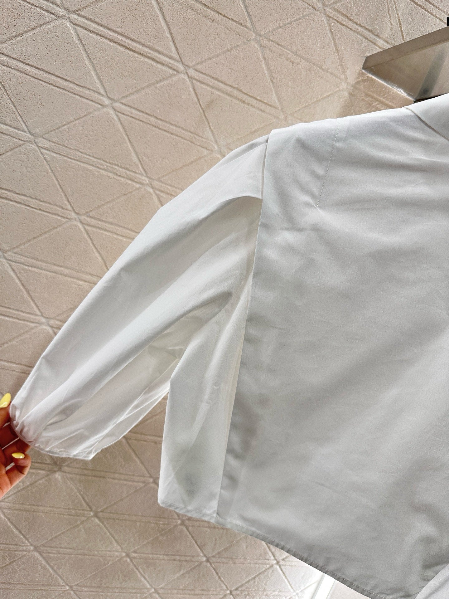 L 2025 new product Short-sleeved shirt