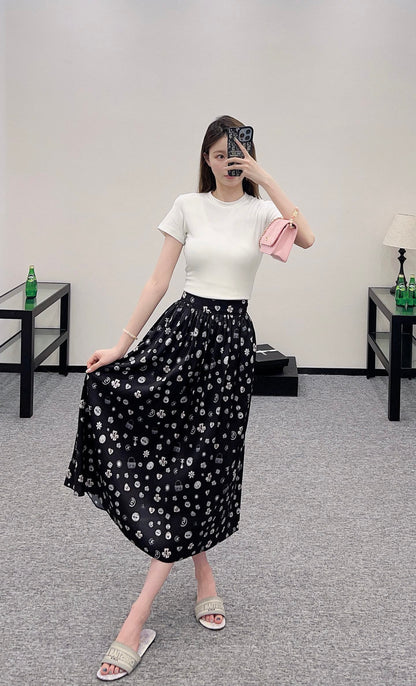 C 2025 new product High waist mid-length skirt