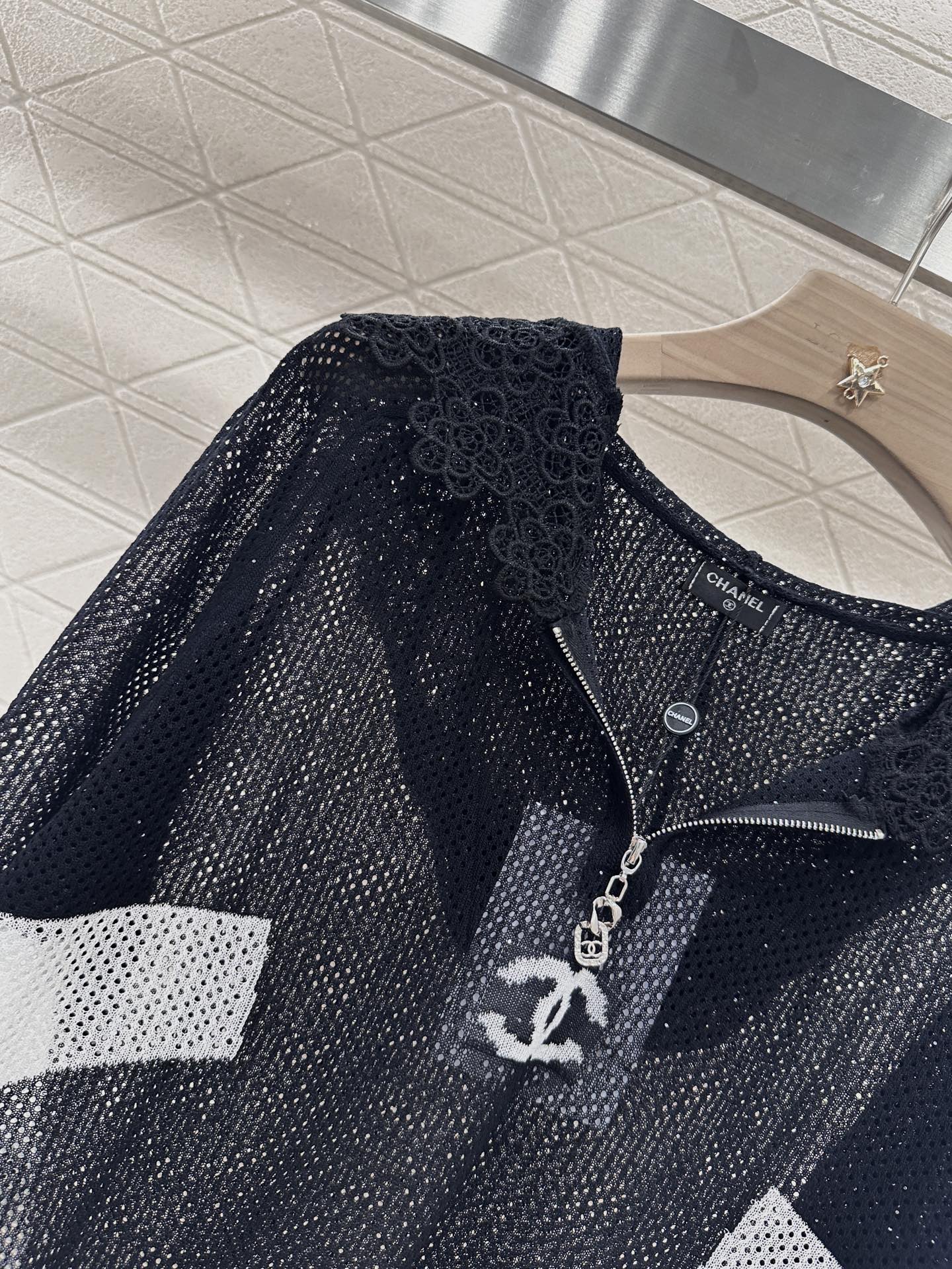 C 2025 new product Hollow knitted long sleeves