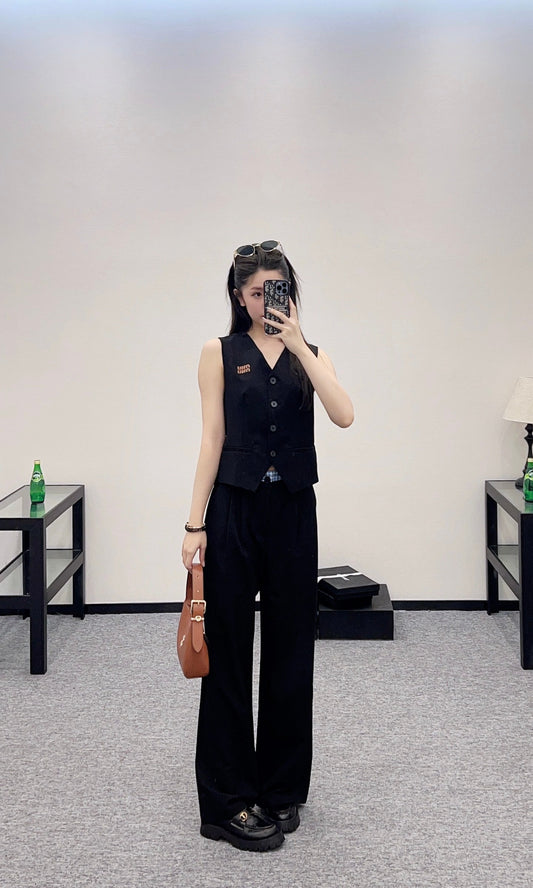 M 2025 new products Vest and trousers set