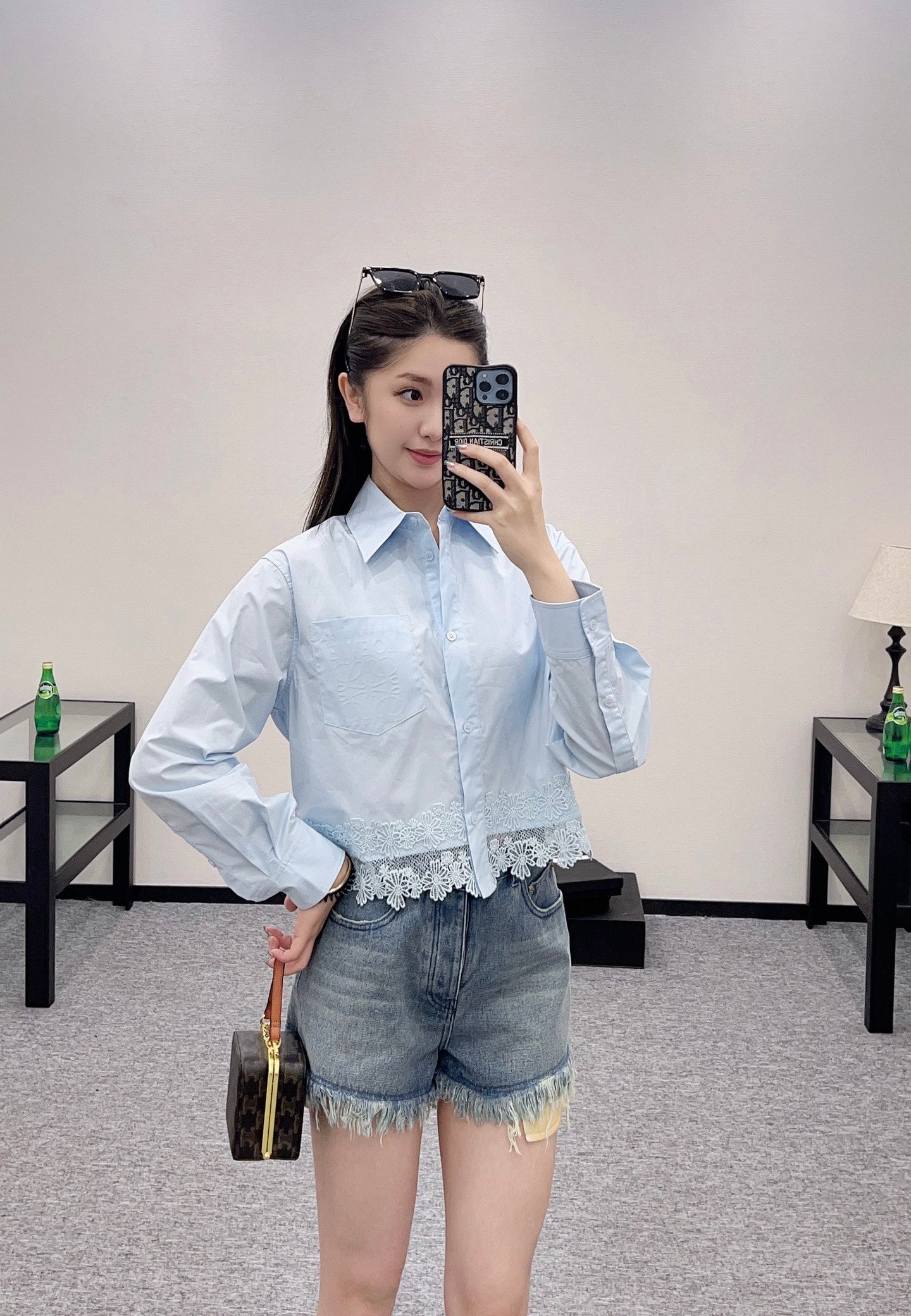 Lo 2025 new product Hollow embroidery shirt
