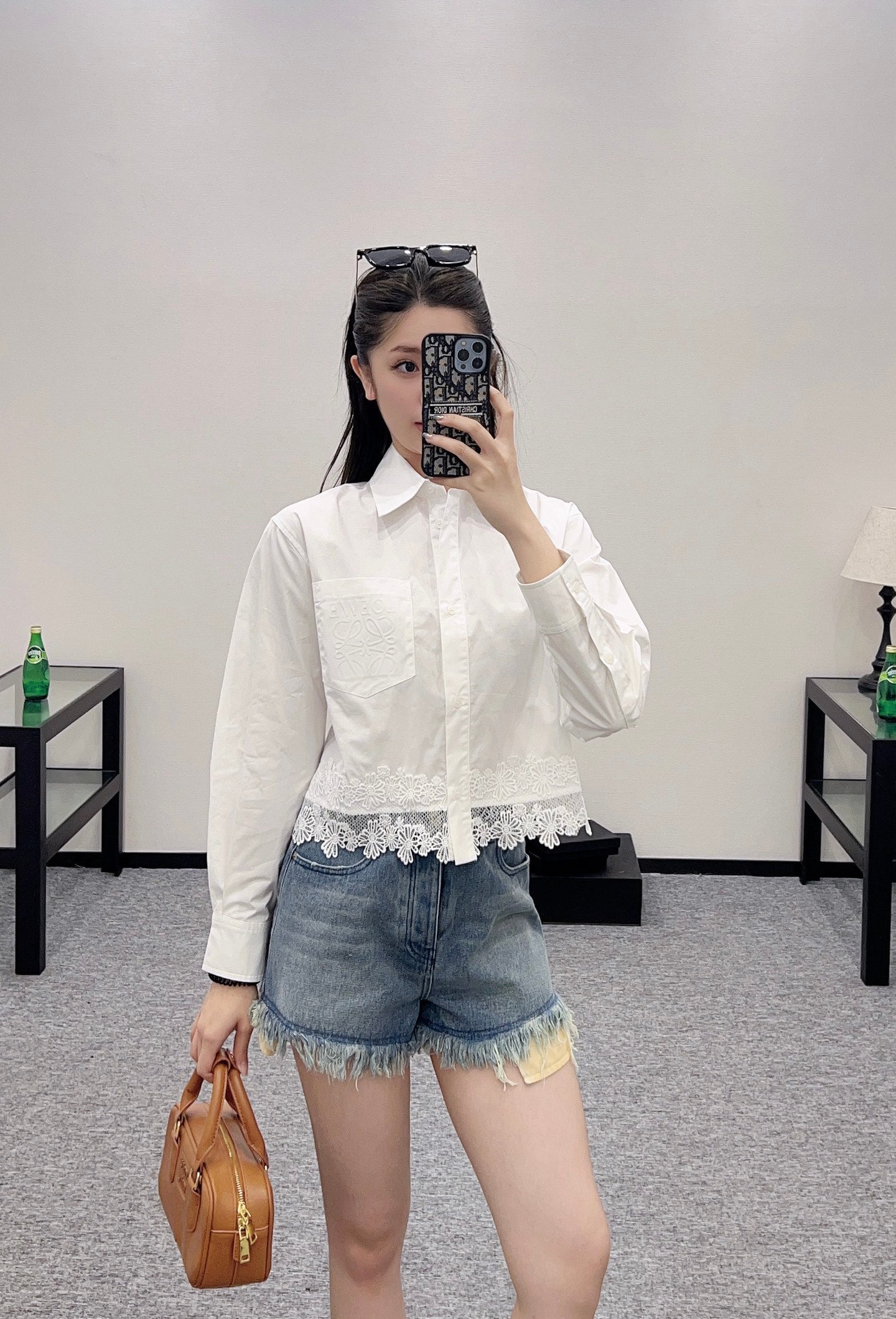 Lo 2025 new product Hollow embroidery shirt