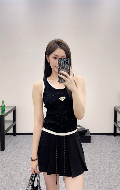 P 25 new product Fake two-piece knitted vest