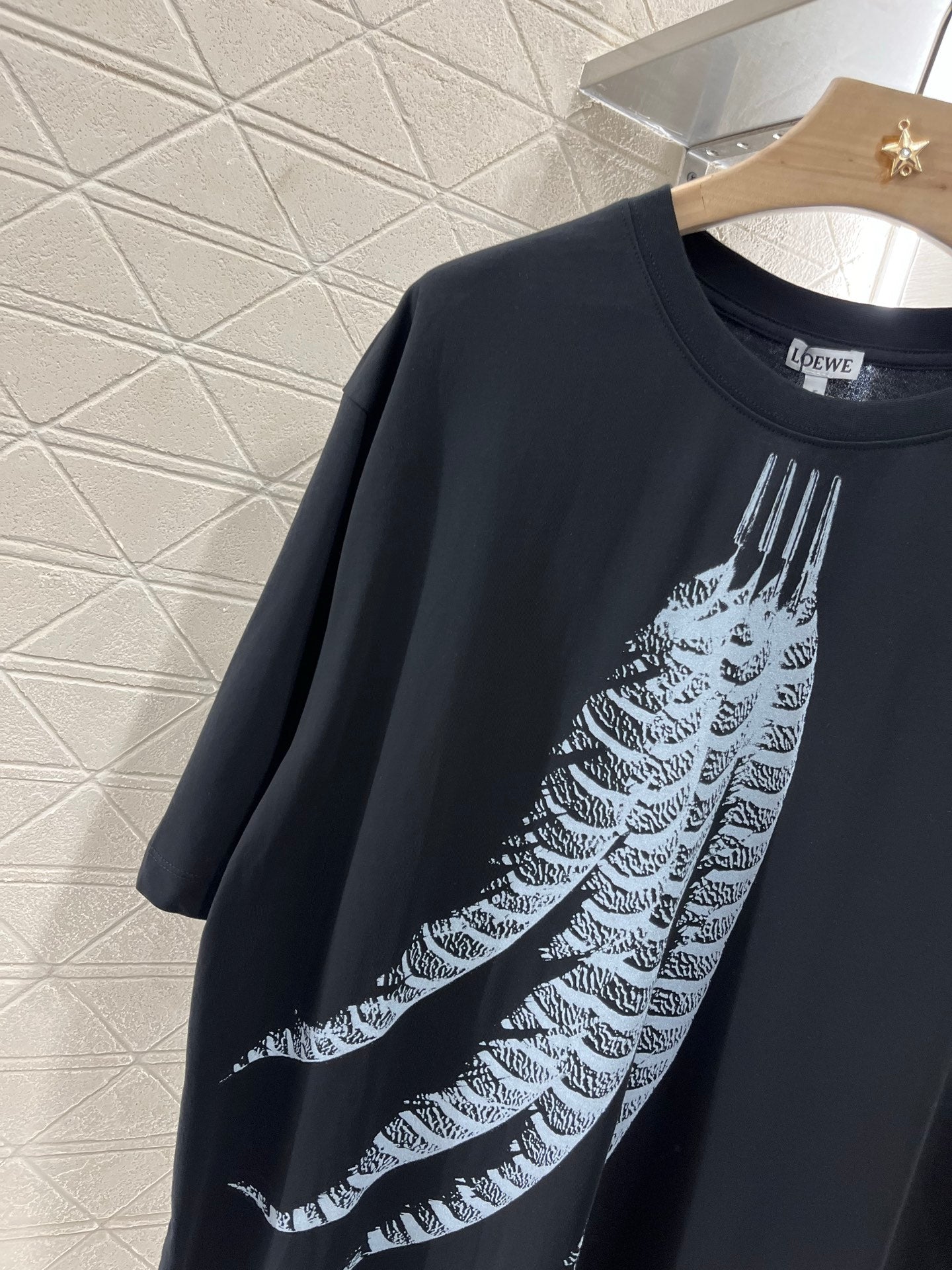 L*♥2025 new product Feather print