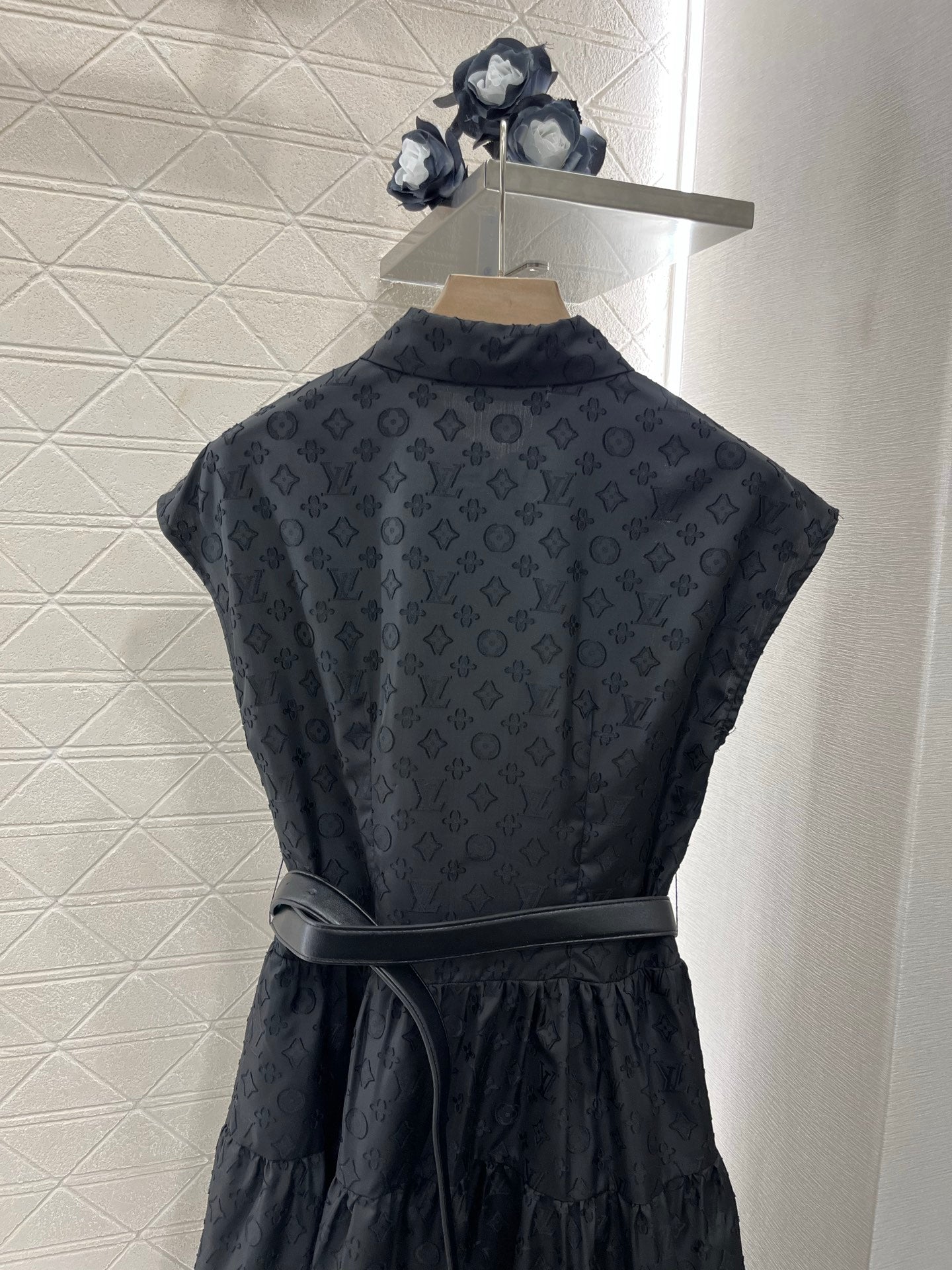 L  25 new products Belt dress