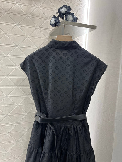 L  25 new products Belt dress