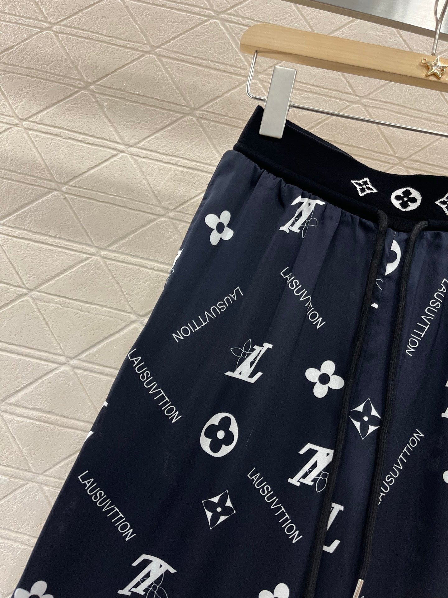 L 2025 new products Drawstring trousers