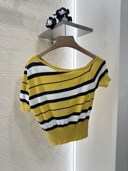 C*♥2025 new product Off-shoulder knitted short sleeves