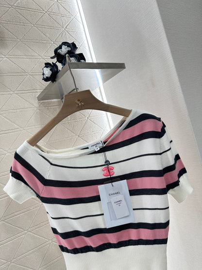 C*♥2025 new product Off-shoulder knitted short sleeves
