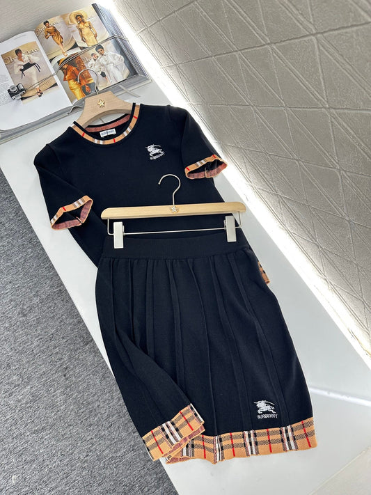 B*♥2025 new products Knitted skirt suit