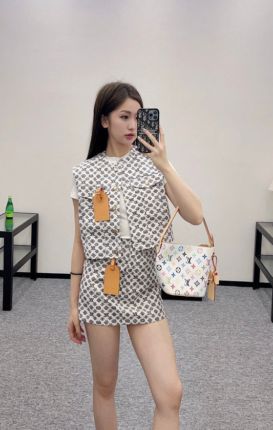 L 2025 new product Denim vest and short skirt set