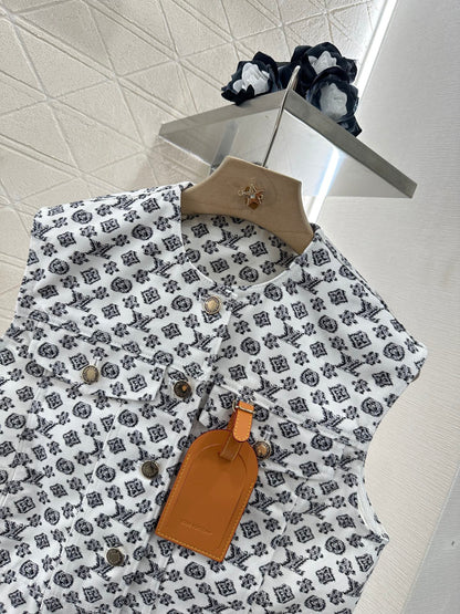 L 2025 neues Produkt Jeansweste und kurzer Rock Set 