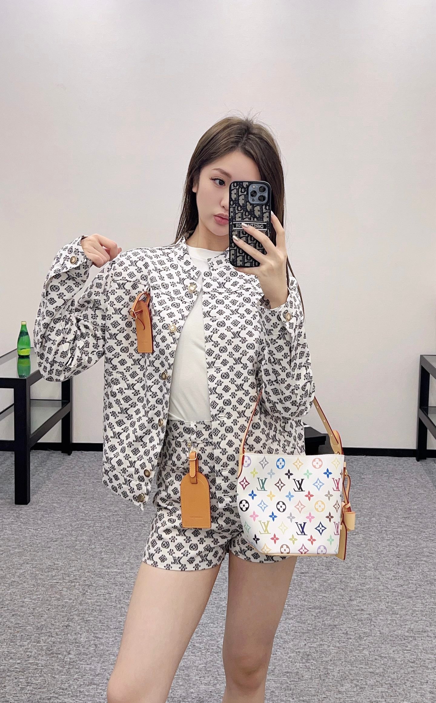 L 2025 new product Denim jacket and shorts set