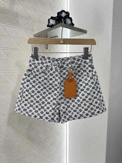 L 2025 new product Denim jacket and shorts set