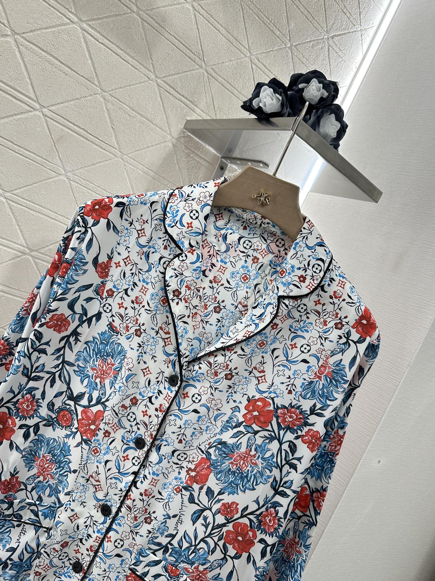 L 2025 neue Produkte Shirt und Shorts Set