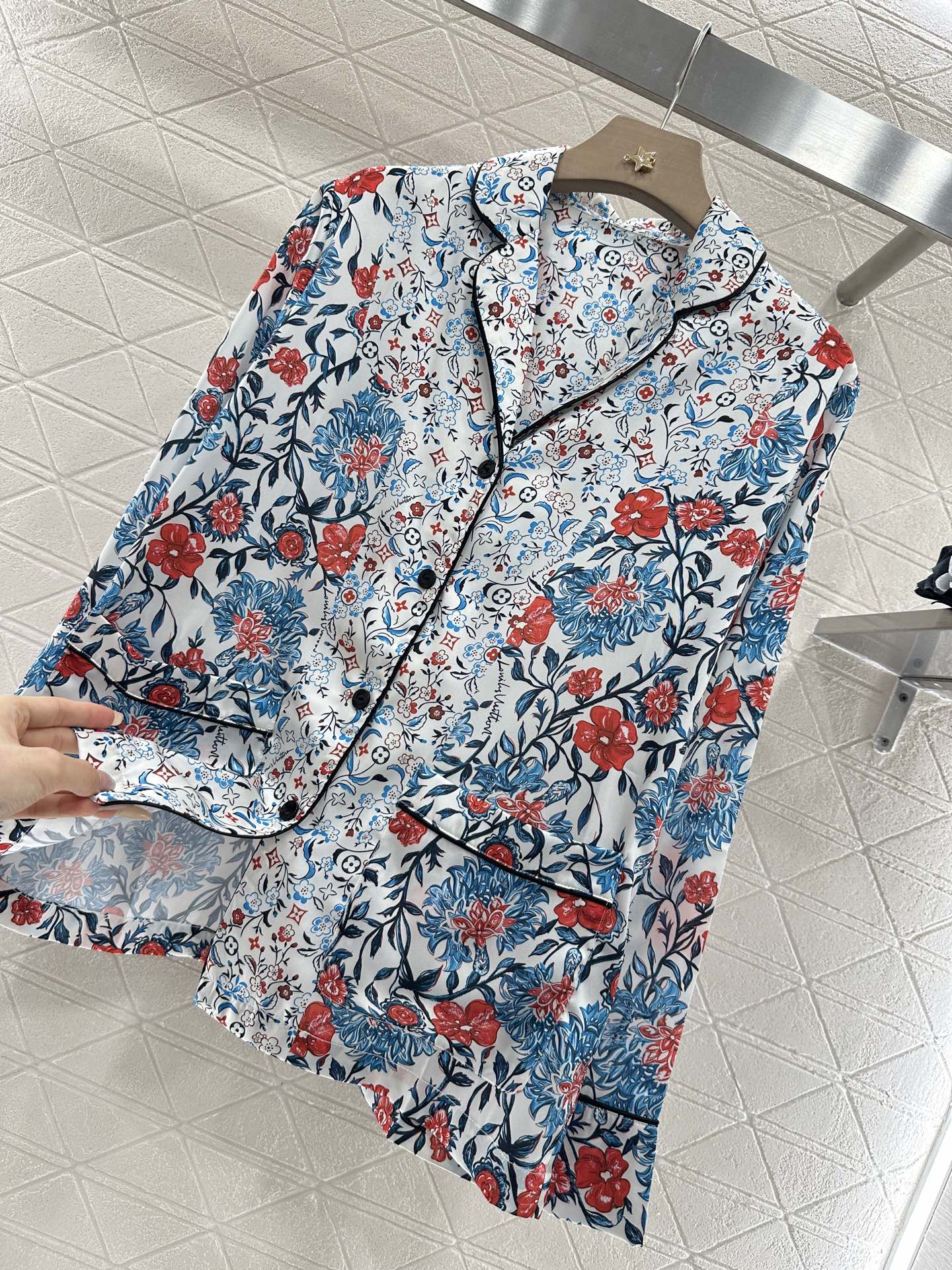 L 2025 neue Produkte Shirt und Shorts Set