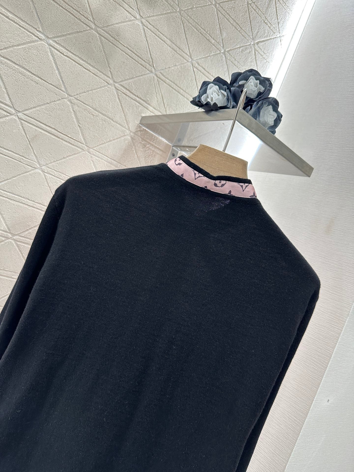L 2025 new product Ribbon shirt