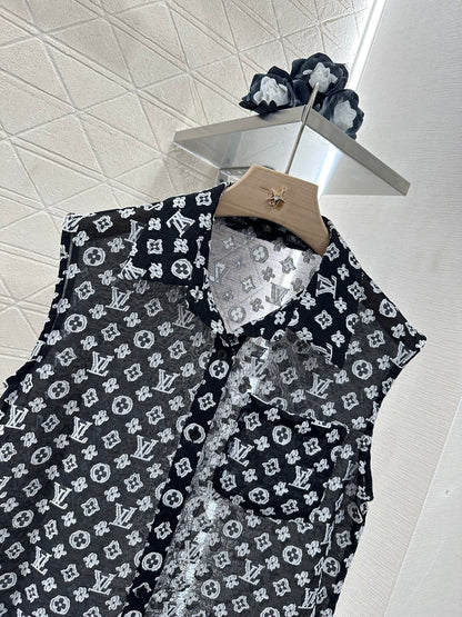 L 2025 new products Sleeveless shirt