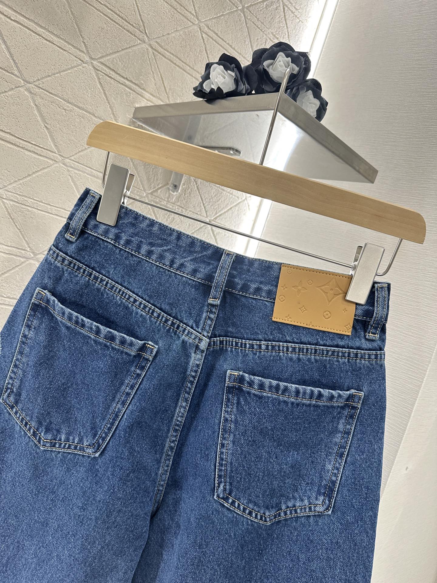 L New arrival Denim shorts