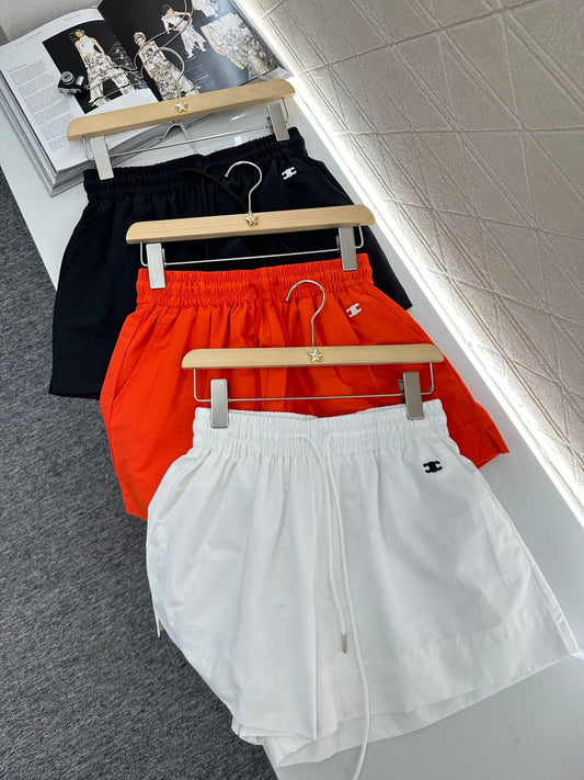 C New arrival Embroidered shorts