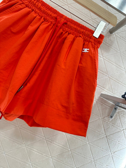 C New arrival Embroidered shorts