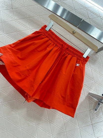 C New arrival Embroidered shorts