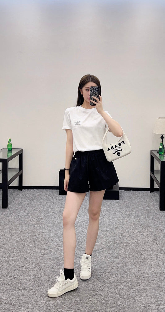 C New arrival Embroidered shorts