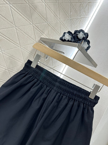 C New arrival Embroidered shorts
